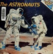 book cover of The astronauts by Dinah L. Moché