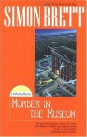 book cover of Murder in the Museum (Thorndike Core) by Simon Brett