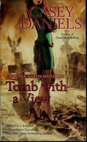 book cover of Tomb with a View by Casey Daniels