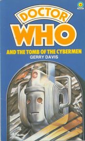 book cover of The Tomb of the Cybermen by Gerry Davis