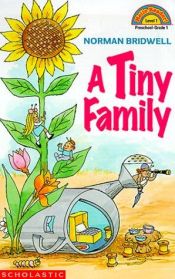 book cover of A tiny family by Norman Bridwell