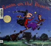 book cover of Room on the Broom Song Book by Axel Scheffler|朱莉娅·唐纳森