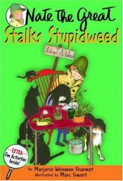 book cover of Nate the Great stalks stupidweed by Marjorie Weinman Sharmat