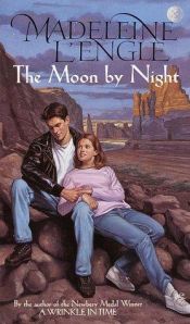 book cover of The Moon by Night by 馬德琳·恩格爾