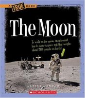 book cover of The Moon (True Books) by Elaine Landau