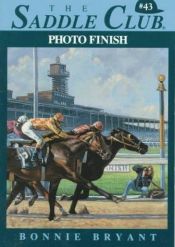 book cover of PHOTO FINISH (Saddle Club) by B.B.Hiller