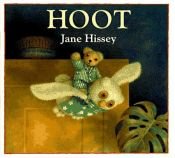 book cover of Hoot by Jane Hissey