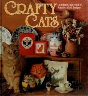 book cover of Crafty Cats by Jan Eaton