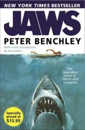 book cover of Jaws by פיטר בנצ'לי