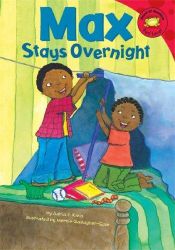 book cover of Max Stays Overnight (Read-It! Readers) (Read-It! Readers) by Adria F Klein