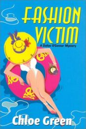 book cover of Fashion Victim: A Dallas O'Connor Mystery by J. Suzanne Frank