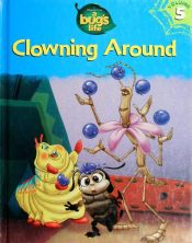 book cover of Clowning Around by والت دیزنی