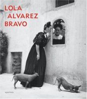 book cover of Lola Alvarez Bravo by Elizabeth Ferrer