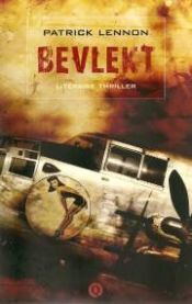 book cover of Bevlekt by Patrick Lennon