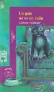 book cover of Un gato no es un cojin (Osito by Christine Nöstlinger