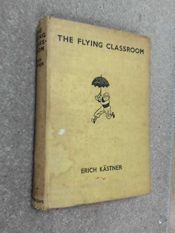 book cover of The Flying Classroom by Emil Erich Kästner