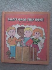 book cover of Don't open this box! by James Razzi